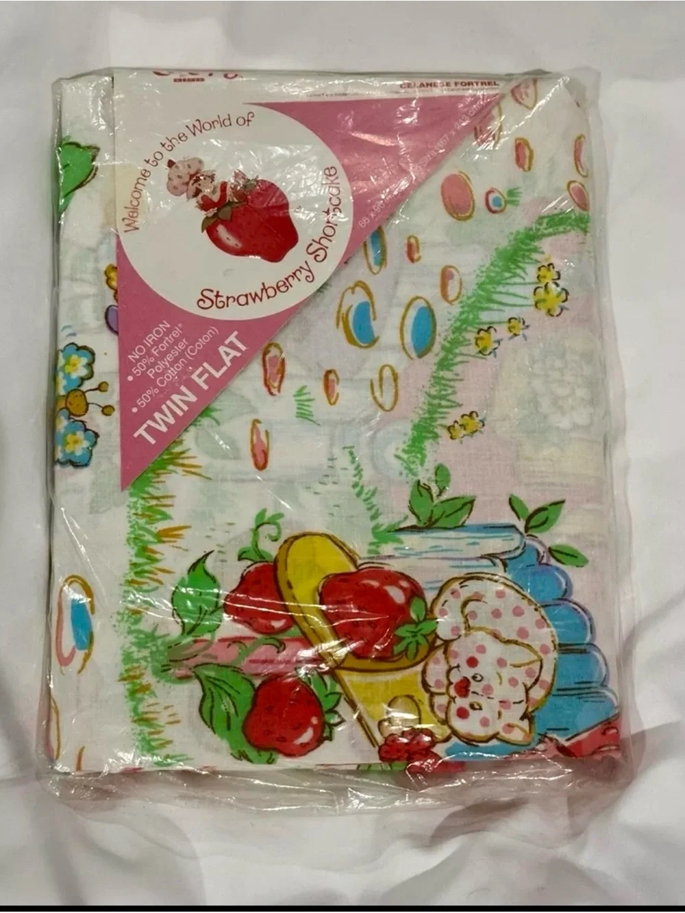 NWT Vintage 1980 Strawberry Shortcake Twin Size Flat sheet